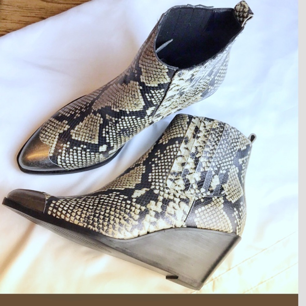 TREASURE AND BOND MULTI FAUX SNAKE BOOTIES